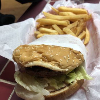 Frankies Burgers - Cheeseburger with fries - Burgers Near Me - Mountain Home, Idaho Frankies Burgers - Cheeseburger with fries - Burgers Near Me - Mountain Home, Idaho
