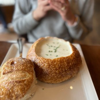 Bistro Boudin - Clam chowder Boudin Sourdough Bread Bowl - Bakeries Near Me - San Francisco, California