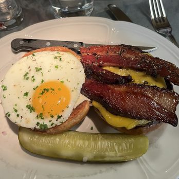 Au Cheval - Bars Near Me - Chicago, Illinois