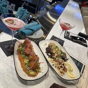 GIMME’S PAR & GRILL - Updated January 2026 - 125 Photos & 36 Reviews