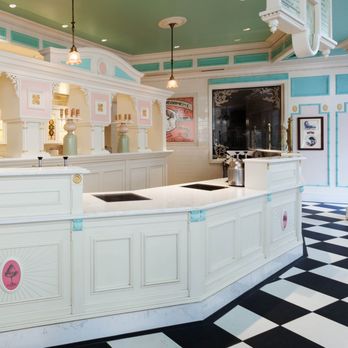 Plaza Ice Cream Parlor - Ice Cream & Frozen Yogurt Near Me - Lake Buena Vista, Florida Plaza Ice Cream Parlor - Ice Cream & Frozen Yogurt Near Me - Lake Buena Vista, Florida