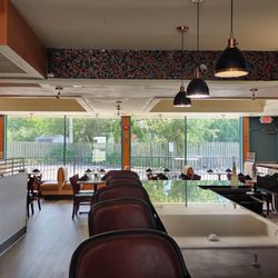 Pasha Turkish Kitchen - Dining area