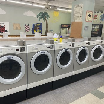 J & S Coin Laundry - Laundromat Near Me - Powell, Tennessee