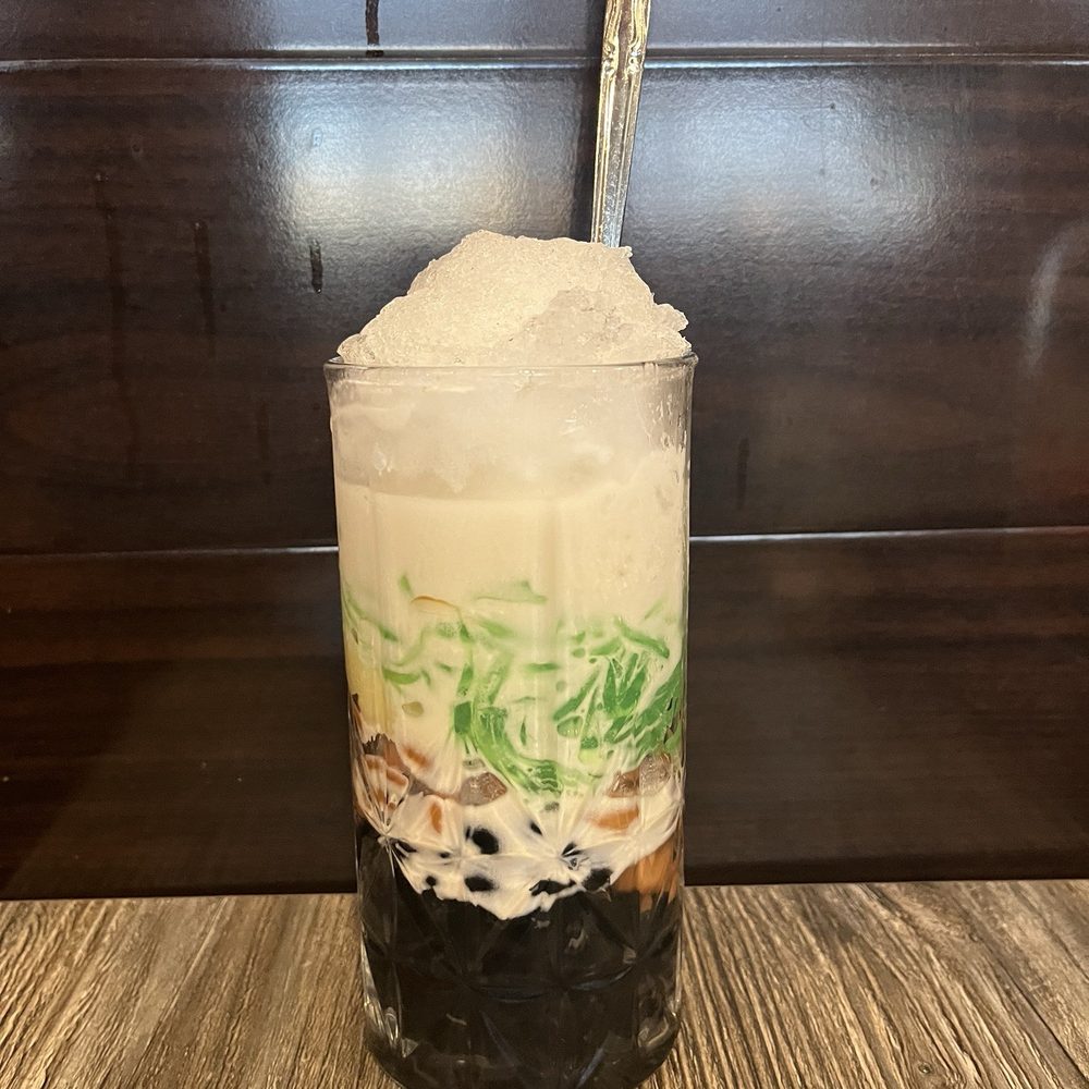 Pho Leo & Grill - Tri-Beans Dessert/ Chè ba màu - Vietnamese Near Me - San Diego, California