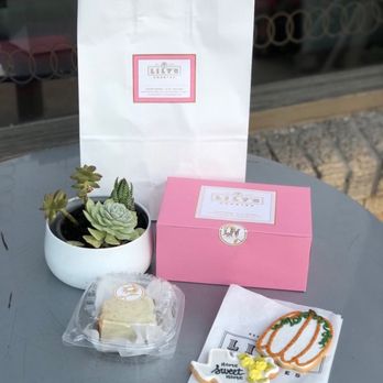 Lily's Cookies - Bakeries Near Me - San Antonio, Texas