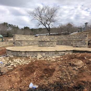 Stonework Unlimited - a retaining wall being built - General Contractors Near Me - Cumming, Georgia Stonework Unlimited - a retaining wall being built - General Contractors Near Me - Cumming, Georgia