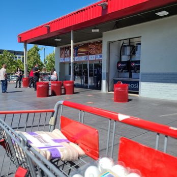 Costco - Outside - Wholesale Stores Near Me - Sunnyvale, California Costco - Outside - Wholesale Stores Near Me - Sunnyvale, California