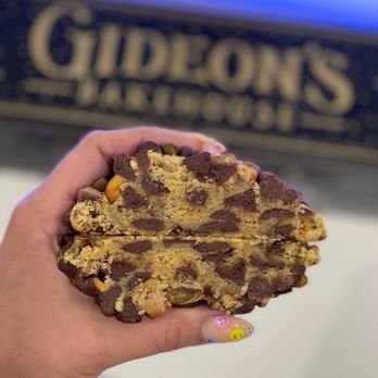 Gideon's Bakehouse - Bakeries Near Me - Orlando, Florida