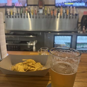 Crab Pub - Seafood Near Me - Oceanside, California