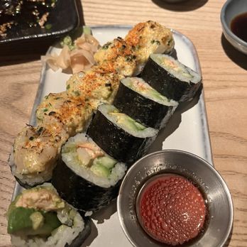 Sushi-San Lincoln Park - Bars Near Me - Chicago, Illinois