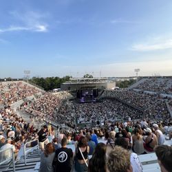 Credit One Stadium - Slightly Stoopid and Dirty Heads
