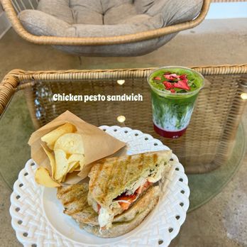 Green Nest Cafe - Chicken pesto sandwich - Cafes Near Me - Bedford, Texas Green Nest Cafe - Chicken pesto sandwich - Cafes Near Me - Bedford, Texas