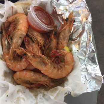 J's Seafood Dock - Seafood Near Me - New Orleans, Louisiana