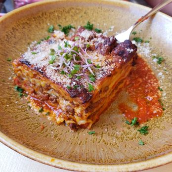 Pasta n' More - Lasagna- flavorful - Italian Near Me - Wengen, BE