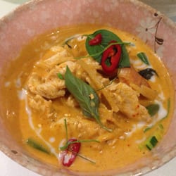 Paradai Thai Restaurant - Red Chicken Curry