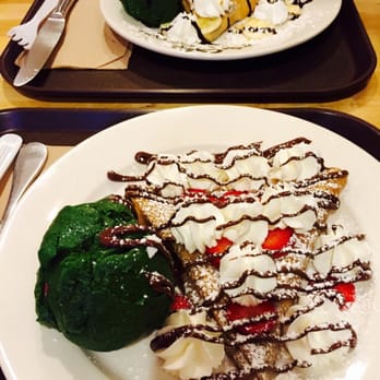 Cafe Bench - NomNomNom - Cafes Near Me - Flushing, New York