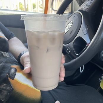 El Pulgarcito Restaurant - Horchata - Salvadoran Near Me - Bakersfield, California El Pulgarcito Restaurant - Horchata - Salvadoran Near Me - Bakersfield, California