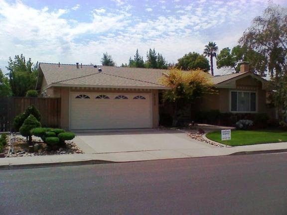 Slide of Heritage Roofing