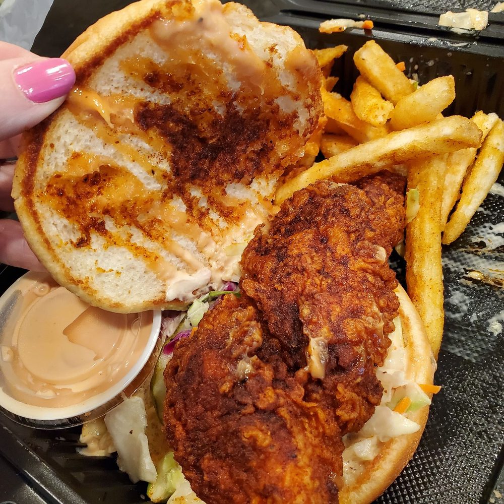 Angry Chickz - Is this hot or mild? Who knows.. Not even the staff ‍ (boxes come unmarked) - Chicken Shop Near Me - Tracy, California