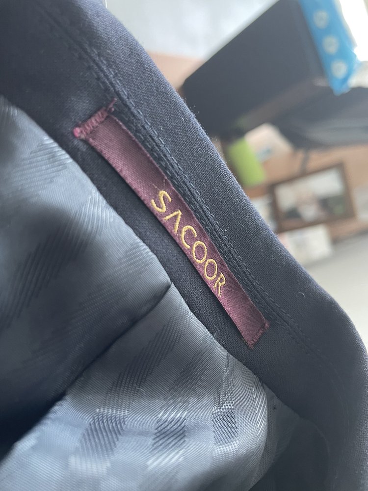 REWARD LAUNDRY Updated August 2024 10 Photos 1 Raffles Link