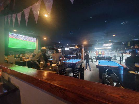 Piazza's Italian Restaurant & Sportsbar by null