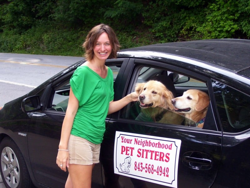 YOUR NEIGHBORHOOD PET SITTERS Updated July 2024 Charleston, South