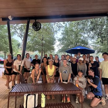 Mañana Coffee - Runners showing up - Coffee & Tea Near Me - Austin, Texas