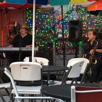 Darwell's Cafe - Band was great!! BYOB! - Salad Near Me - Long Beach, Mississippi