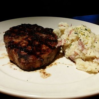 131 MAIN Restaurant - Rib eye steak and homemade mashed potatoes - New American Near Me - Blakeney, North Carolina 131 MAIN Restaurant - Rib eye steak and homemade mashed potatoes - New American Near Me - Blakeney, North Carolina