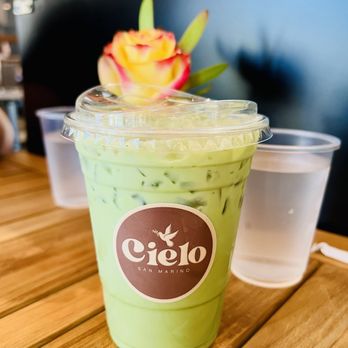 Cielo San Marino - Iced Matcha Green Tea Latte w/ Strawberry - Cafes Near Me - San Marino, California Cielo San Marino - Iced Matcha Green Tea Latte w/ Strawberry - Cafes Near Me - San Marino, California