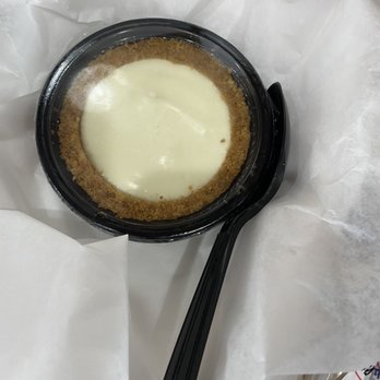 Safe Harbor Seafood - Key lime pie - Seafood Near Me - Jacksonville, Florida