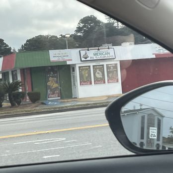 La Chalupa Mexican Restaurant - Mexican Near Me - Garden City, Georgia La Chalupa Mexican Restaurant - Mexican Near Me - Garden City, Georgia