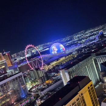 Eiffel Tower Viewing Deck - Amusement Parks Near Me - Las Vegas, Nevada Eiffel Tower Viewing Deck - Amusement Parks Near Me - Las Vegas, Nevada