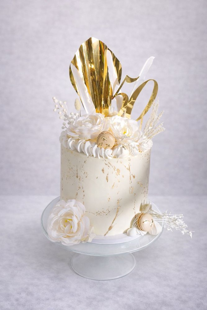 Scharolina's Custom Cakes