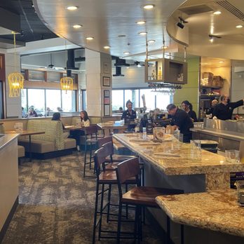 California Pizza Kitchen - Pizza Near Me - Honolulu, Hawaii