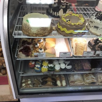 Aversa's Italian Bakery - cakes, cupcakes, cookies! - Bakeries Near Me - Margate, New Jersey