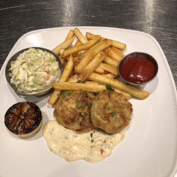 Crab Cakes Crab Cakes