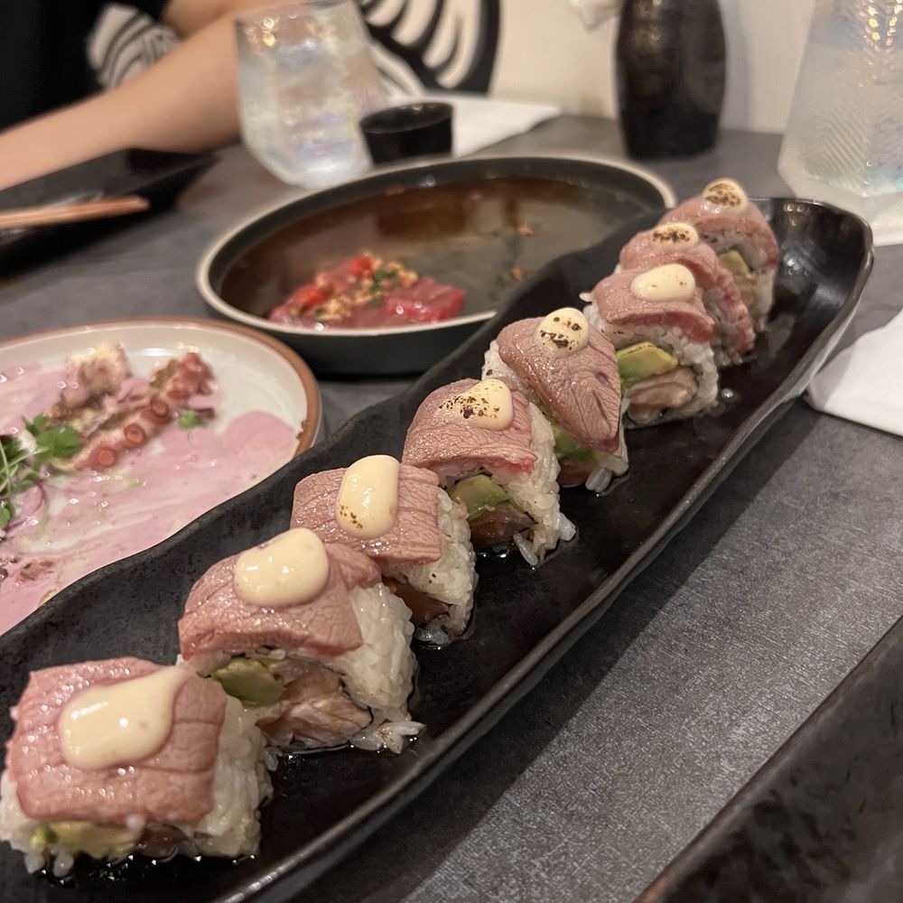 Akashiro - Chuturo maki - Sushi Bars Near Me - Fullerton, California