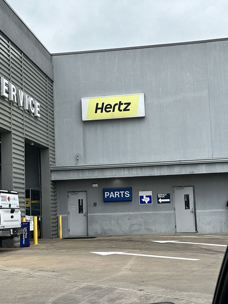 HERTZ RENT A CAR Updated August 2024 38 Reviews 990 East I30