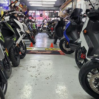 Moped Garage - Motorcycle Repair Near Me - Honolulu, Hawaii Moped Garage - Motorcycle Repair Near Me - Honolulu, Hawaii