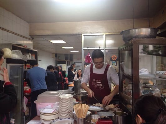 Mai Mien Yen Tsai by null