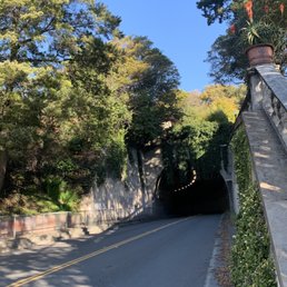 Tunnel Tunnel