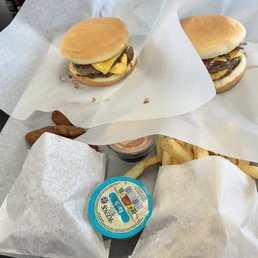 Cheeseburger, fries, fried zucchini