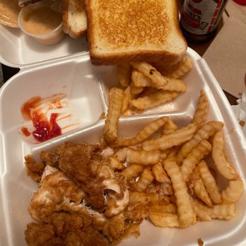 Guthrie's Chicken - This location isn't good man! - Chicken Shop Near Me - Memphis, Tennessee