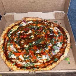 18" Chicken Pho Shizzle Pizza 18" Chicken Pho Shizzle Pizza