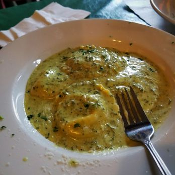 El Appetiz - 4 Cheese Ravioli. Yum!! - Italian Near Me - Baldwin Park, California El Appetiz - 4 Cheese Ravioli. Yum!! - Italian Near Me - Baldwin Park, California