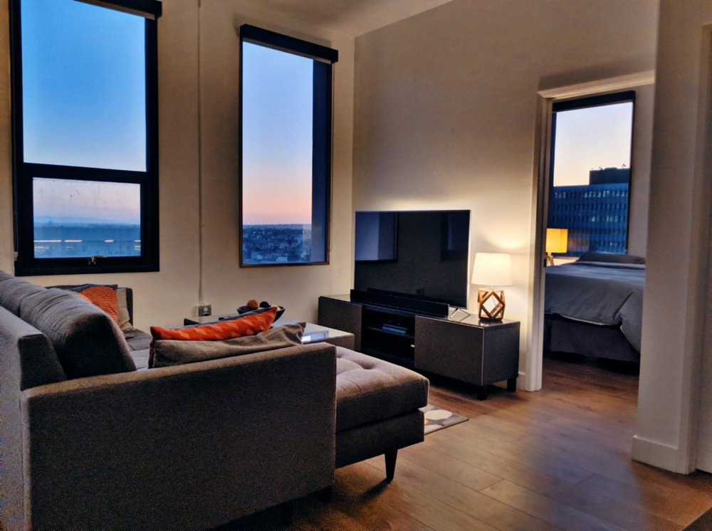 THE THOMPSON APARTMENTS Updated September 2024 3345 Wilshire Blvd