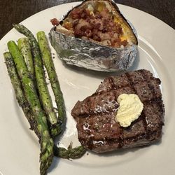 5D Grill and Lounge - 8oz Sirloin, baked potato & grilled asparagus.