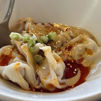 Min's Dumpling - D7. Pork Wonton with Chili Sauce (8pcs) - Chinese Near Me - Mission Viejo, California