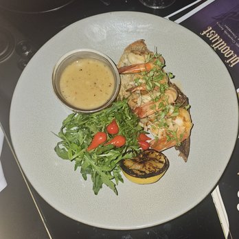 Stella Cinema - Garlic Chili Prawns - Cinema Near Me - Dublin, D